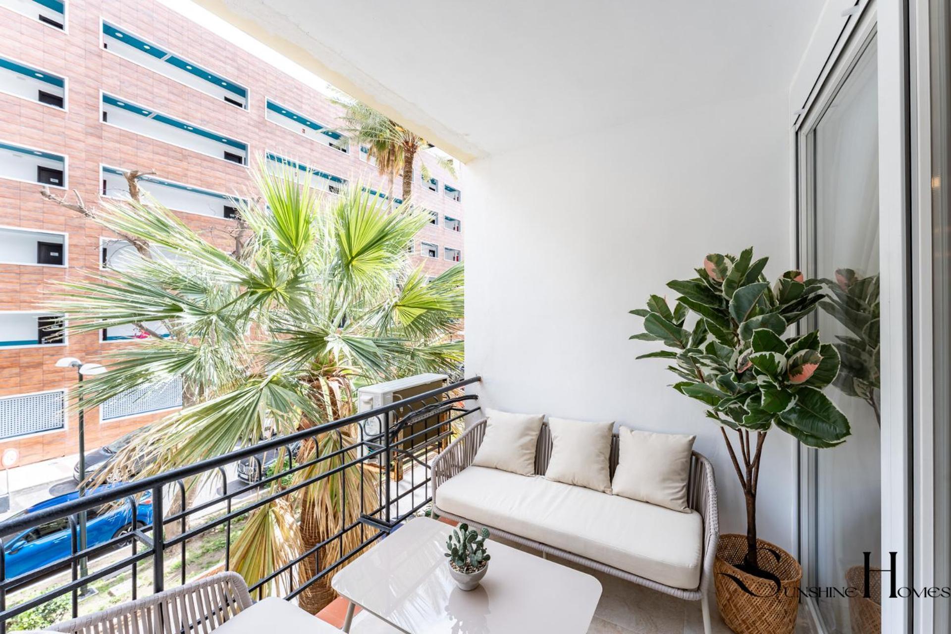 Perfect Stylish 1 Bedroom Getaway Apartment *
